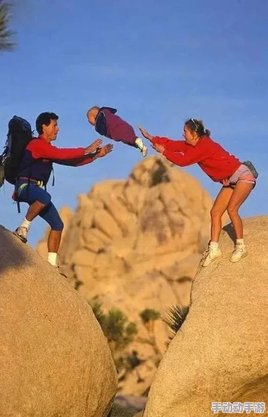 70岁老BBBwBBwBBWBBw，勇敢挑战极限运动，展现不屈精神与活力，引发全网热议！