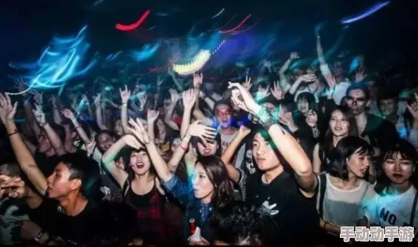 人人爽爽人人爽爽：全城热潮来袭，狂欢派对引爆夜生活新风尚！