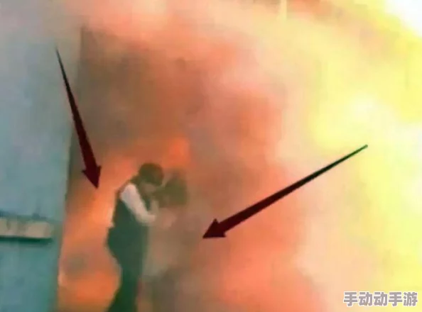 网爆门视频在线观看：最新动态曝光，事件背后真相逐渐浮出水面，引发网友热议与讨论！