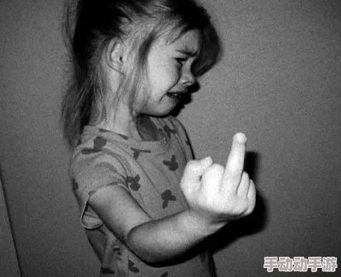 性欧美老妇另类ⅩXXX:探讨当代社会中老年女性的性别观念与情感需求的新动态 性欧美老妇另类ⅩXXX:探讨当代社会中老年女性的性别观念与情感需求的新动态