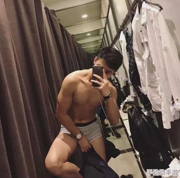 口欲肉交直男gay引发热议，网友纷纷表达看法，有人支持这种开放的性观念，也有人对此表示反对