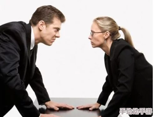 人与人性：当代社会中人际关系的演变与心理健康的重要性逐渐受到关注，专家呼吁重视情感交流与理解