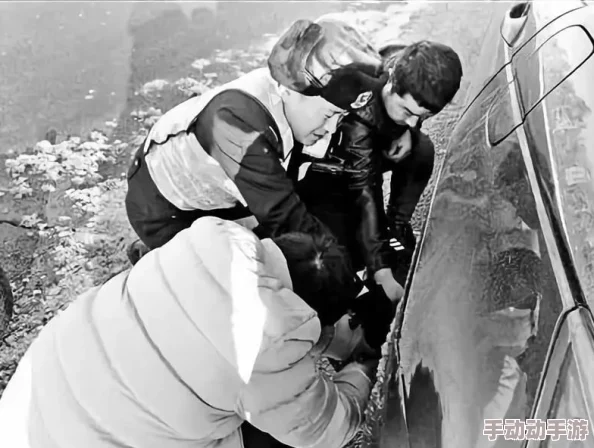 日本夏冰寒说：操出白浆视频：最新动态揭示了该视频在社交媒体上的热度持续上升，引发了广泛讨论和关注