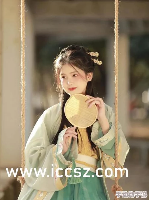 美女露胸无马赛克，近日在社交媒体上引发热议，众多网友对此表示关注与讨论，话题持续升温