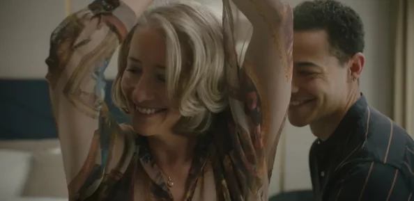 放荡的情欲在线观看，许多网友认为这部作品大胆而真实，展现了人性深处的欲望与挣扎，引发了热烈讨论