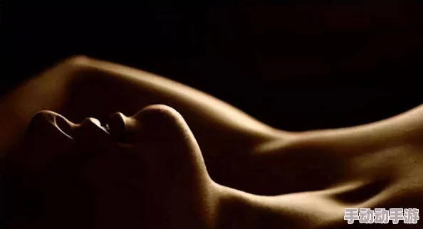 每天被各种性道具刺激身体,探索欲望与快感的极限体验之旅 每天被各种性道具刺激身体,探索欲望与快感的极限体验之旅