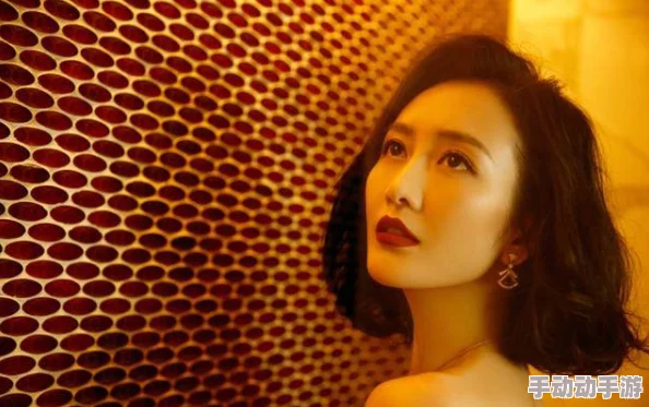 揭秘香港嫩模女神林手口的完整生活与职业背后故事,展现她的魅力与才华 揭秘香港嫩模女神林手口的完整生活与职业背后故事,展现她的魅力与才华