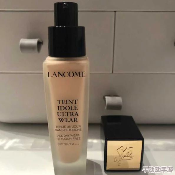 兰蔻持妆粉底液与反恐精英遮瑕棒：哪款更适合你的美妆需求？