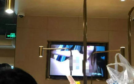 校花喷水沦为肉奴，最新进展：事件引发广泛关注，警方已介入调查并展开取证工作