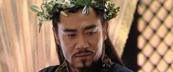 暗黑破坏神4：详细解析忠诚斗篷的独特属性与效果介绍