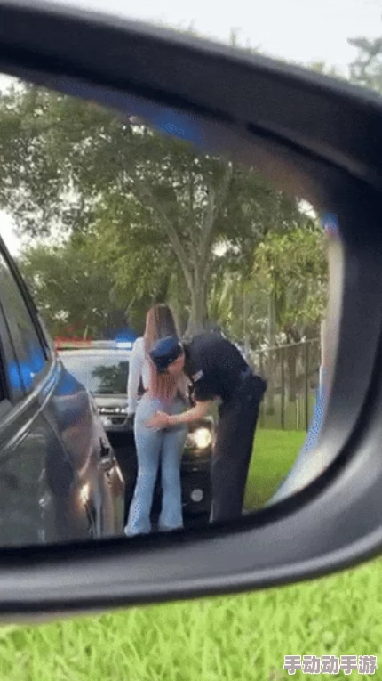 强吻扒衣服摸亲胸，近日网络热议此事件，引发公众对性骚扰和个人边界的广泛讨论与反思