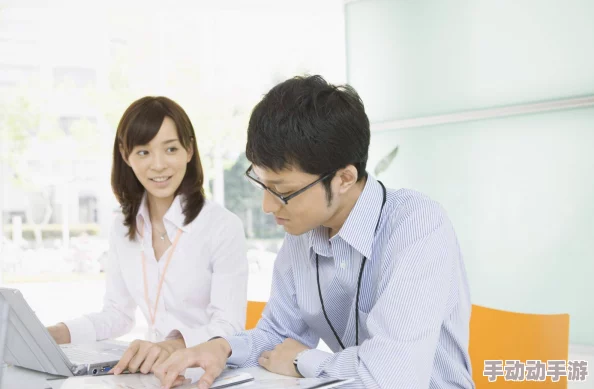 男人女人床上视频：最新进展揭示了社交媒体对个人隐私的影响及相关法律法规的变化