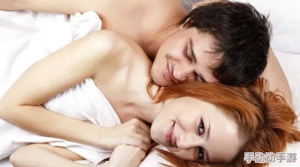 探索男女性别界限：搞基视频中的情感与互动深度解析