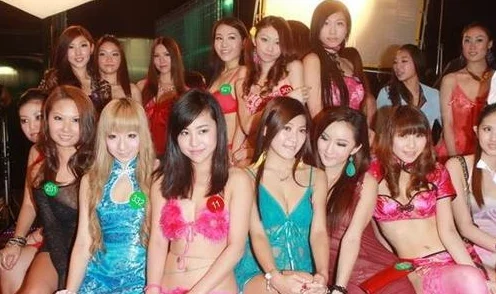 日本吴国鹏-看黄色一级毛片-最新动态揭示了该领域的变化与发展，吸引了众多观众的关注与讨论