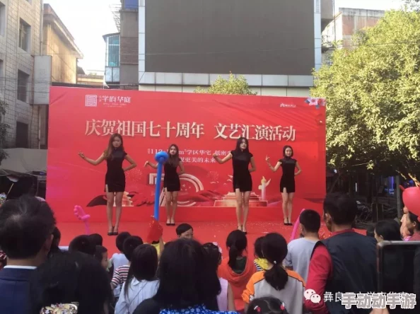 惊险刺激！美女被吸下部动态瞬间，令人目不转睛的精彩画面