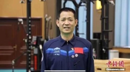 探索女性生理现象：女人的精水喷出来视频带你了解身体的奥秘