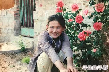 男人露j正面撒尿视频引发热议，网友纷纷讨论其背后的社会现象与文化影响，相关话题持续升温