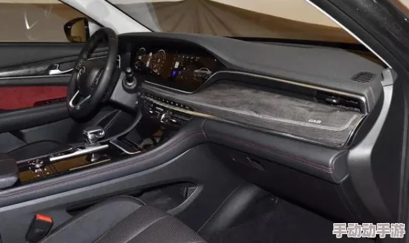 亚洲精品高清在线观看：最新动态显示该平台已更新多部热门影视作品，用户体验进一步提升，观看流畅度显著增强