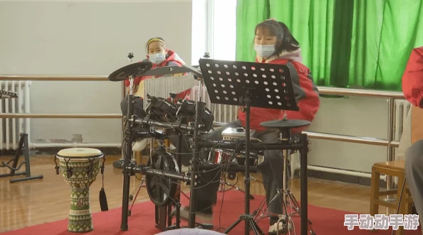 日本纶理片万全影院高清：最新动态揭示了该影院在技术升级和观影体验方面的创新举措，吸引更多影迷前来观看