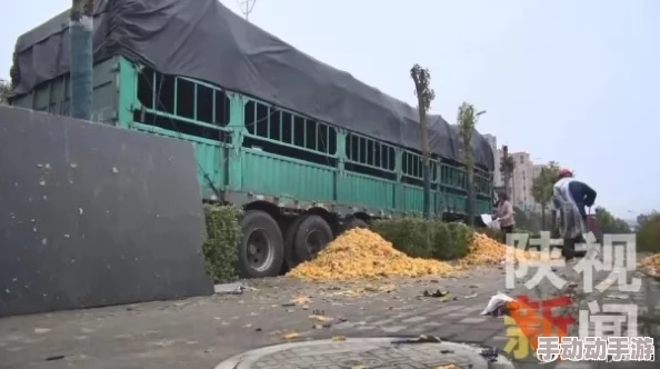 暴露放荡的娇妻在公交车文章：近日，该事件引发了广泛关注，网友们纷纷发表看法，讨论社会道德与个人自由的界限