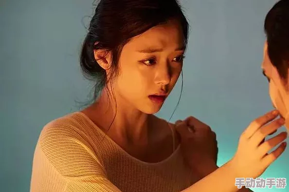 探索韩国真做无遮挡19禁MV的魅力:打破界限,感受艺术与性感的完美融合 探索韩国真做无遮挡19禁MV的魅力:打破界限,感受艺术与性感的完美融合