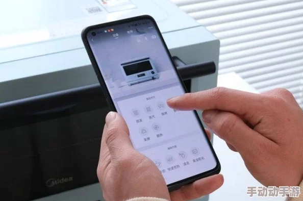探索午夜影院的神秘魅力:那些让人心跳加速的毛片背后的故事与情感 探索午夜影院的神秘魅力:那些让人心跳加速的毛片背后的故事与情感