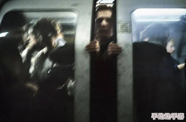 国产电影黄色：近年来逐渐崛起，吸引观众关注与讨论，展现多元化的文化表达和社会议题