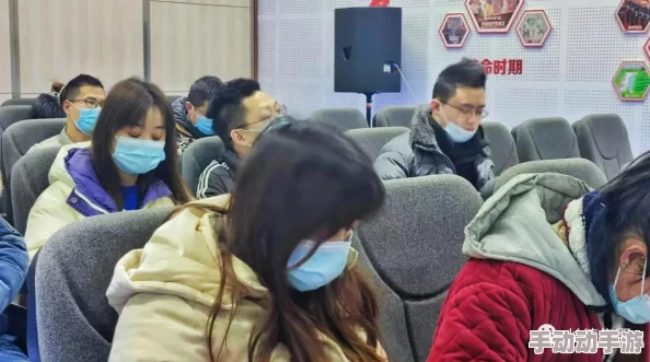 欧美久久一区二区：最新动态揭示了该领域的趋势变化与市场反应，吸引了众多关注与讨论