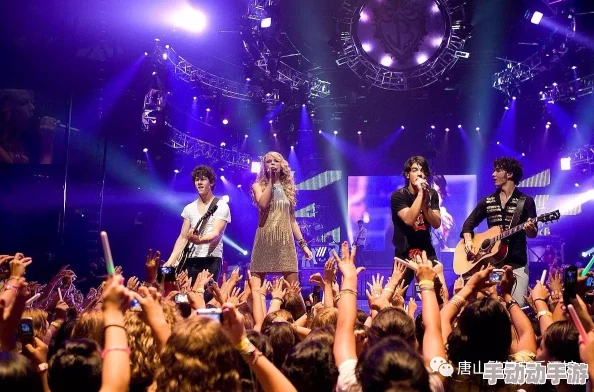 X姓女RAPPER的音乐旅程：从地下舞台到国际巨星，她如何颠覆嘻哈界的传统与规则！