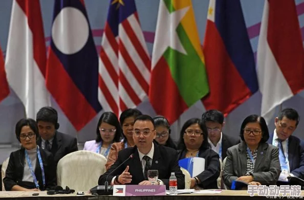 亚洲一级二级：震惊！某国突发重大事件，影响全球经济格局，引发国际社会广泛关注与讨论！