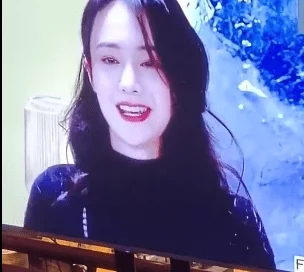 慢慢进了张丽老师身体，近日有网友曝光了一段视频，引发热议，大家纷纷讨论其背后的故事与影响