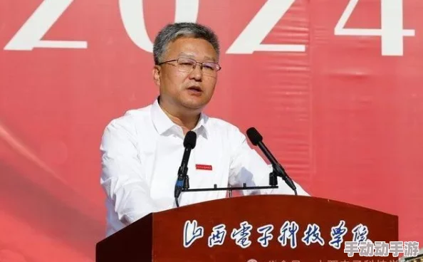 探索男人在亲密时刻的激动视频：感受情感与身体的交融之美