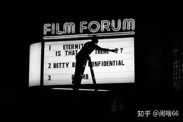 探索AA级黄色大片的魅力：揭示背后的艺术与文化，重新定义观众的观看体验与情感共鸣