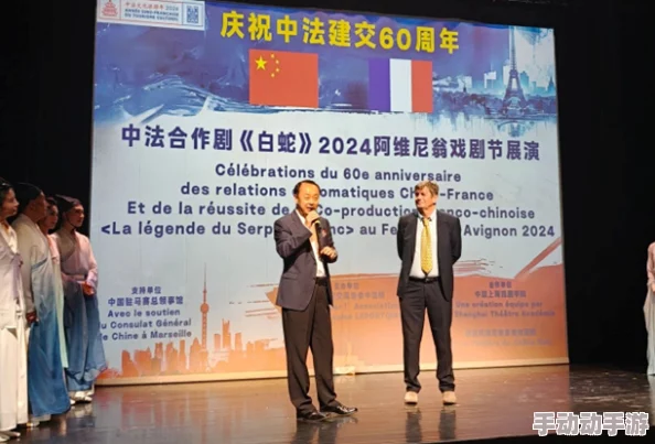 探索欧美人与鲁交大文化交流的独特视角：一场关于教育与艺术的免费视觉盛宴