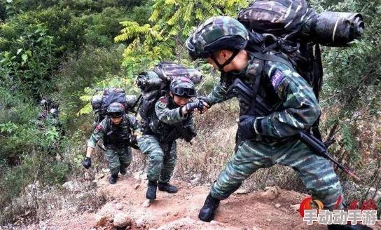 国产户外野战AAAAAAA：全新装备震撼发布，挑战极限体验引发热议！