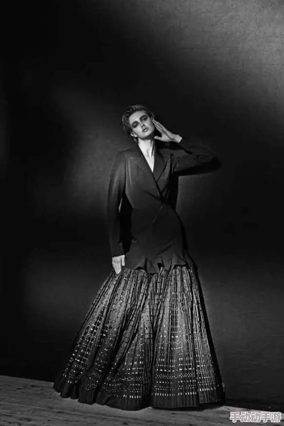 探索国产精品女的魅力：从时尚潮流到个性表达，展现新时代女性的独特风采与自信态度