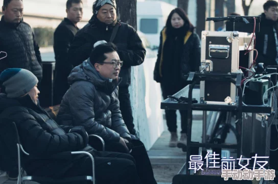 探索国产夫妇交换4P的精彩瞬间，在线观看带你领略不一样的情感世界