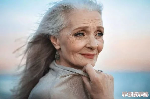 探索色老头的奇幻世界：揭示老年人生活中的幽默与智慧，打破年龄偏见的界限