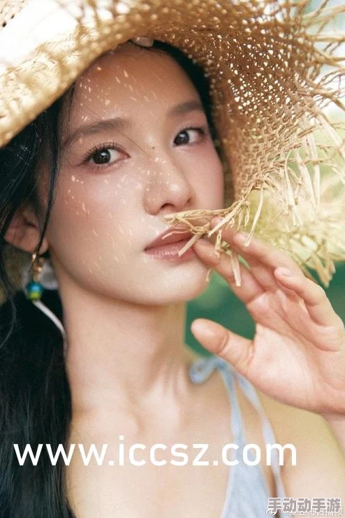 嘉嘉的丝袜好紧我要进去了，近日社交媒体上引发热议，网友们纷纷讨论其背后的故事与含义