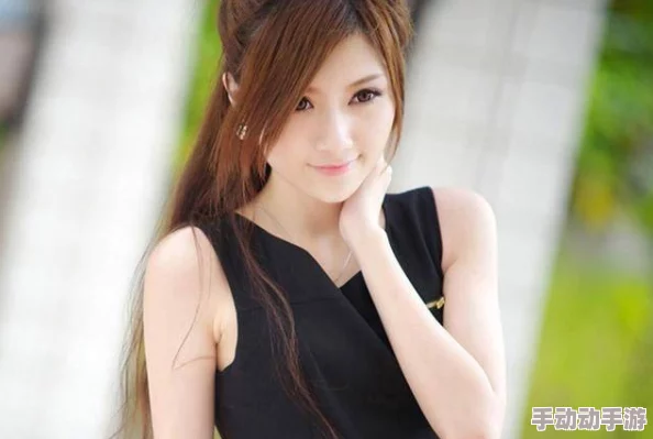 JAPAN丰沟人妻HDXXXX：令人震惊的秘密曝光，揭示隐藏在表象下的惊人故事与真实生活！