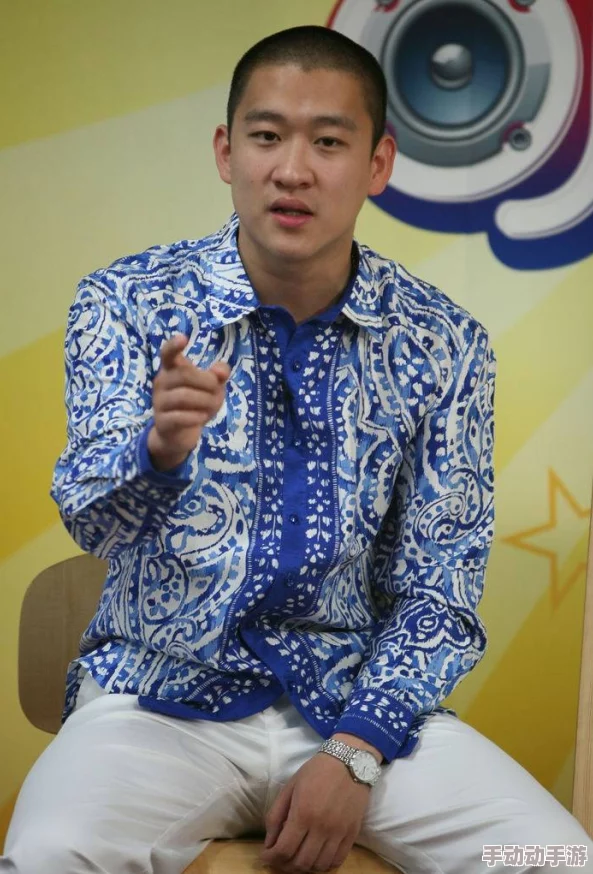 91美女视频：最新动态揭示平台内容更新，用户互动频繁，吸引更多年轻观众关注与参与