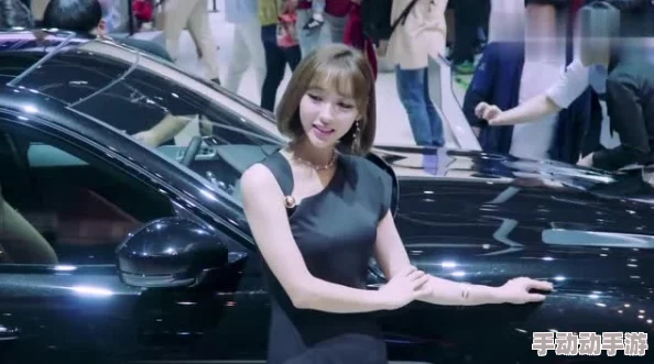 国产模特福利视频在线：最新动态分享，精彩内容不断更新，带你领略模特行业的魅力与风采