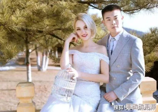 在浓浆包玉婷的世界里，男人们的情感与欲望交织成一幅绚丽多彩的画卷