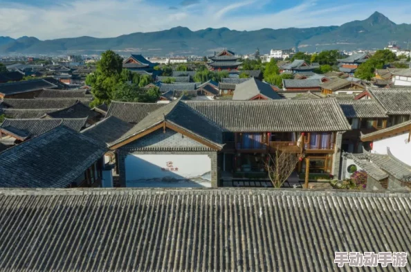 国产美女精品一区二区三区：最新动态引发热议，众多新星崭露头角，粉丝互动频繁，期待未来更多精彩表现