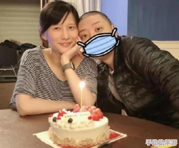 h杯奶水太多h"引发热议,网友纷纷讨论其背后的健康问题与社会观念的变化,相关专家也发表了看法 h杯奶水太多h"引发热议,网友纷纷讨论其背后的健康问题与社会观念的变化,相关专家也发表了看法