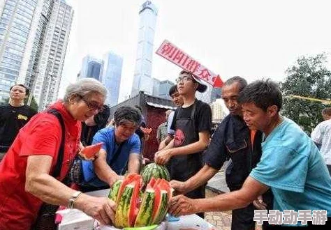 五一朝阳吃瓜群众：热议假期出游与消费趋势，市民分享各自的趣味经历和美食推荐