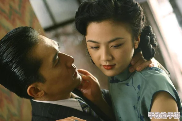 《色戒》五场经典床戏的精彩时刻:每一幕在几分几秒,带你重温那些难忘的激情瞬间 《色戒》五场经典床戏的精彩时刻:每一幕在几分几秒,带你重温那些难忘的激情瞬间