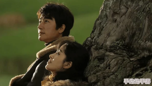 丰满的奶水完整版韩国电影：最新动态与观众反响，影片在各大平台热播，引发了广泛讨论和关注