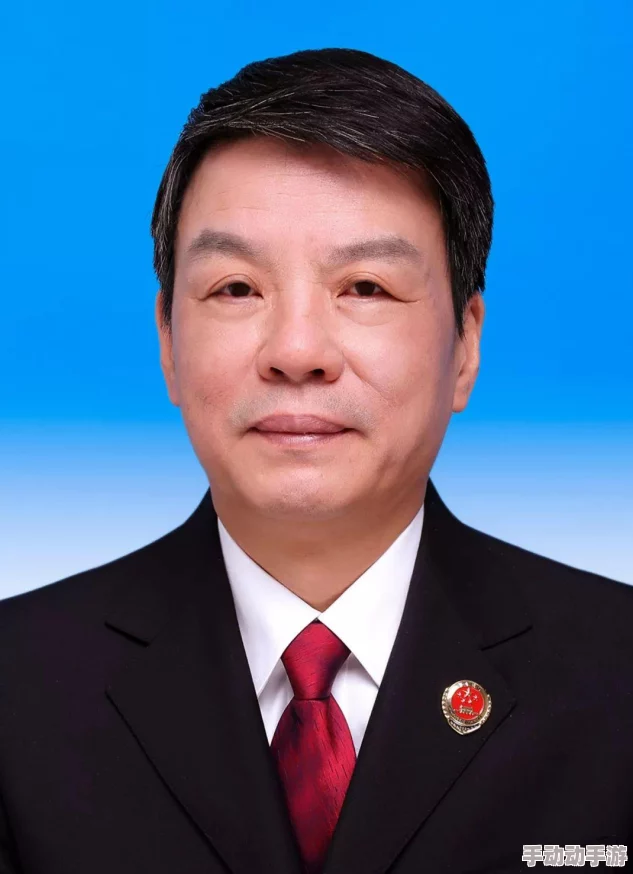 国产一级二级在线观看：许多网友表示这种资源的获取方式让人感到方便，但也有人担心内容的合法性和安全性