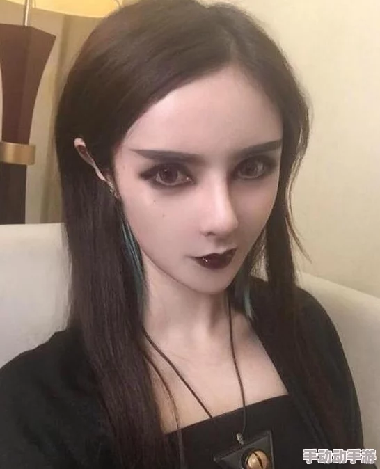 在线看免费的污，许多网友表示这种内容虽然吸引眼球，但也担心其对青少年的影响和网络安全问题